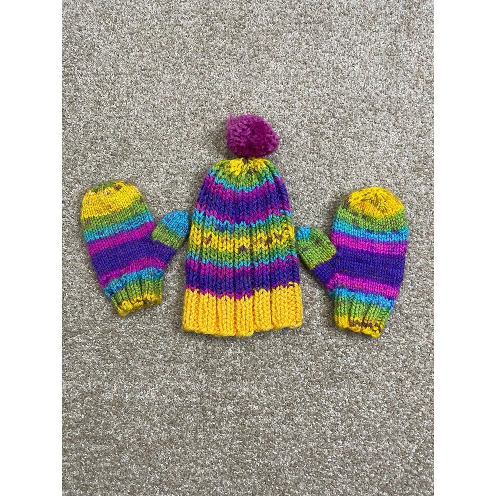 Vintage Multicolor Chunky Crochet Beanie Pompom Winter Hat Gloves Set